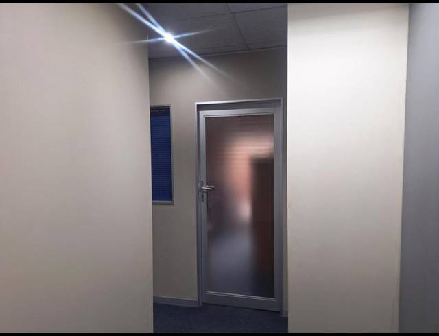 BUSINESS PROPERTY TO RENT IN ROUTE 21 BUSINESS PARK